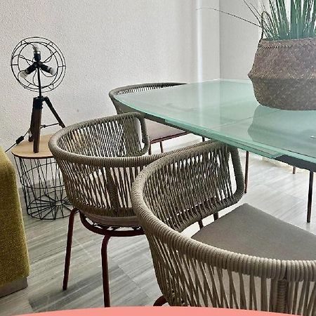 Carihuela 74 Apartman Torremolinos Kültér fotó
