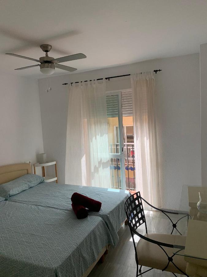 Carihuela 74 Apartman Torremolinos Kültér fotó