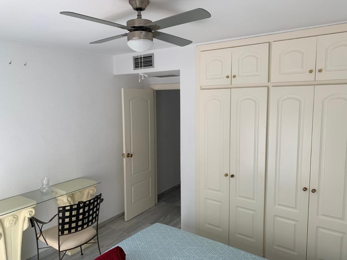 Carihuela 74 Apartman Torremolinos Kültér fotó